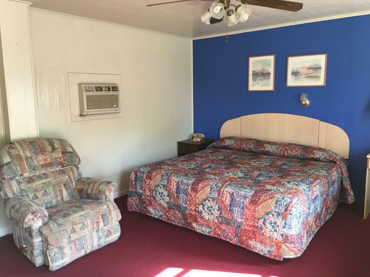 فريدريكسبيرغ Azure Hills Inn And Suites المظهر الخارجي الصورة